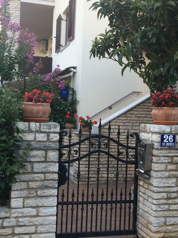 Apartman Alberta Poreč Exterior foto